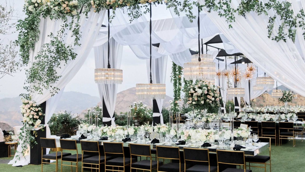 Abartıdan Uzak, Kusursuz Zarafetin Sırları.