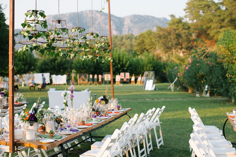 İki Farklı Dünyanın Uyumu: Bir Ege Düğün Hikayesi
